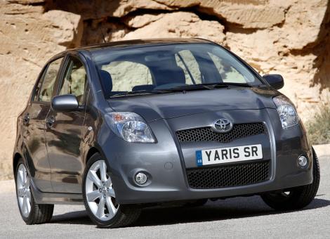 UK Toyota Yaris SR
